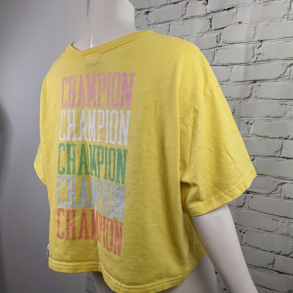 Champion cropped t-shirt pale yellow pastel size Medium - Picture 5 of 7